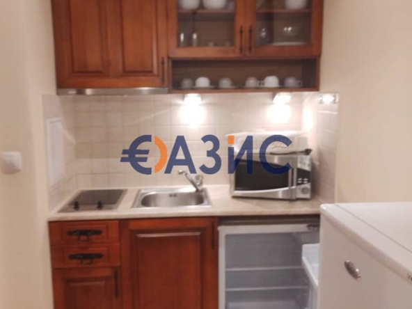 Тристаен апартамент в Созопол - 97 кв.м за 815 €/кв.м - Снимка #1