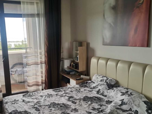 Дава се под наем Двустаен апартамент в Бургас, Лазур - 65 кв.м за 600 € - Снимка #1