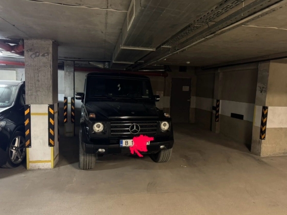 Дава се под наем Гараж / Паркомясто в Варна, Базар Левски - 15 кв.м за 149.43 € - Снимка #1