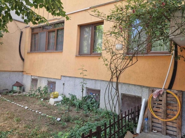 Тристаен апартамент в Стара Загора, Самара 3 - 75 кв.м за 2067 €/кв.м - Снимка #1