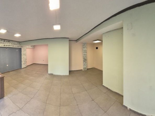 Дава се под наем Магазин в София, Изток - 38 кв.м за 600 € - Снимка #1
