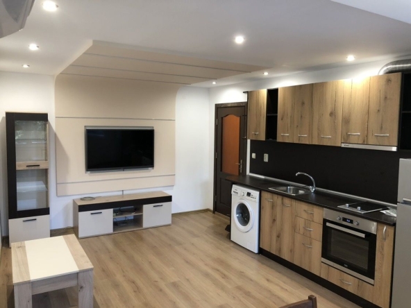 Дава се под наем Тристаен апартамент в Видин, Химик - 62 кв.м за 280.5 € - Снимка #1