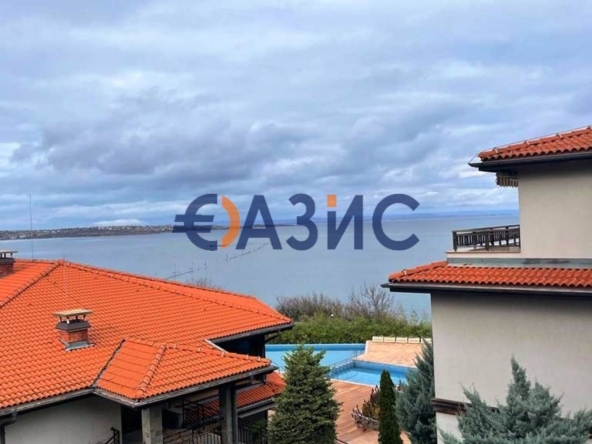 Тристаен апартамент в Созопол - 95 кв.м за 1579 €/кв.м - Снимка #1