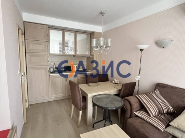 Двустаен апартамент в к.к. Слънчев бряг - 49 кв.м за 1633 €/кв.м - Снимка #1