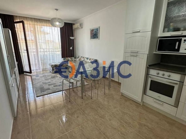Тристаен апартамент в Свети Влас - 100 кв.м за 1649 €/кв.м - Снимка #1