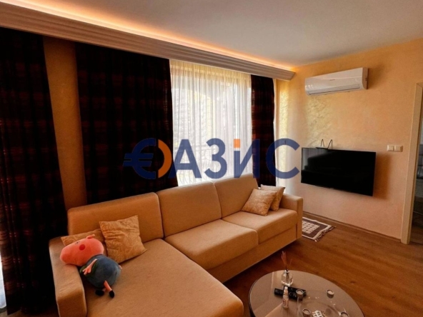 Тристаен апартамент в к.к. Слънчев бряг - 84 кв.м за 1584 €/кв.м - Снимка #1