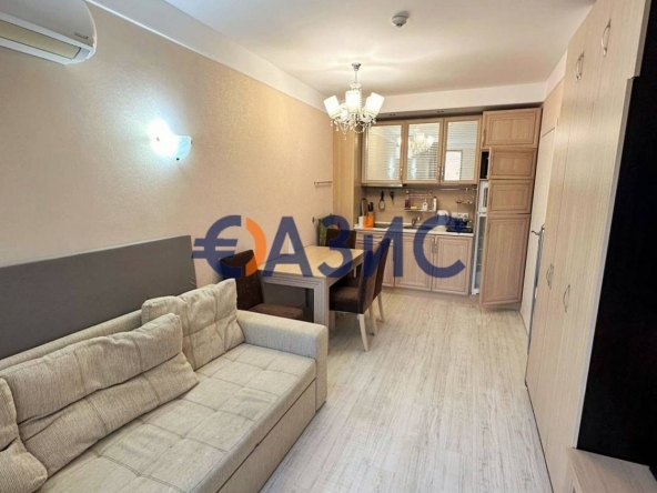 Двустаен апартамент в к.к. Слънчев бряг - 48 кв.м за 1928 €/кв.м - Снимка #1