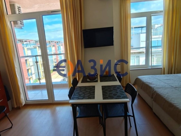 Едностаен апартамент в к.к. Слънчев бряг - 36 кв.м за 1695 €/кв.м - Снимка #1