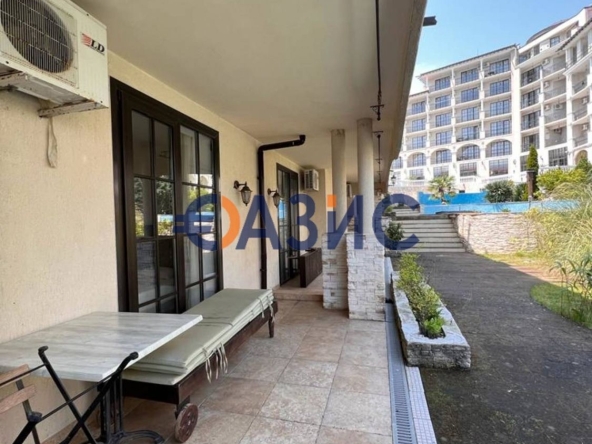 Двустаен апартамент в Обзор - 60 кв.м за 900 €/кв.м - Снимка #1