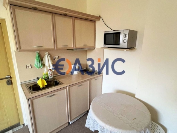 Двустаен апартамент в к.к. Слънчев бряг - 54 кв.м за 591 €/кв.м - Снимка #1