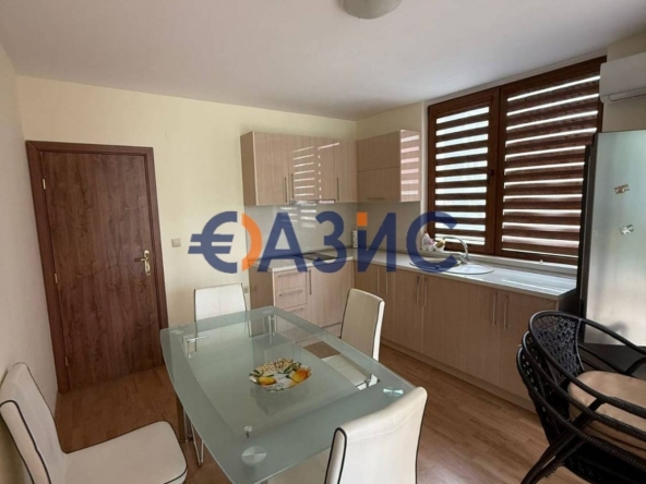 Тристаен апартамент в к.к. Слънчев бряг - 92 кв.м за 618 €/кв.м - Снимка #1