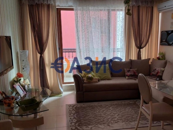 Тристаен апартамент в Несебър - 98 кв.м за 745 €/кв.м - Снимка #1