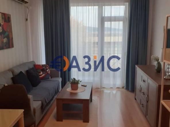 Двустаен апартамент в к.к. Слънчев бряг - 55 кв.м за 505 €/кв.м - Снимка #1
