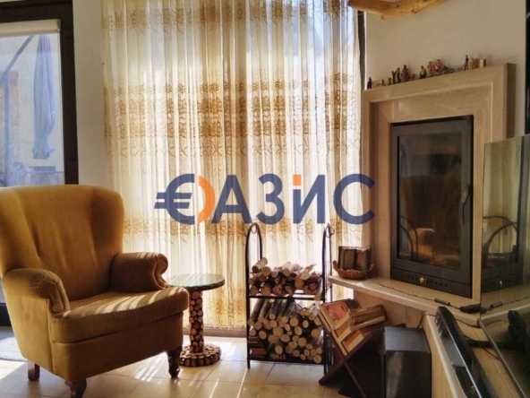 Къща в с. Кошарица, Област Бургас - 130 кв.м за 820 €/кв.м - Снимка #1