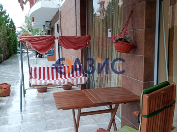 Двустаен апартамент в к.к. Слънчев бряг - 46 кв.м за 898 €/кв.м - Снимка #1