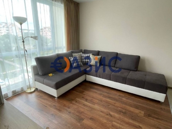 Двустаен апартамент в к.к. Слънчев бряг - 62 кв.м за 1346 €/кв.м - Снимка #1