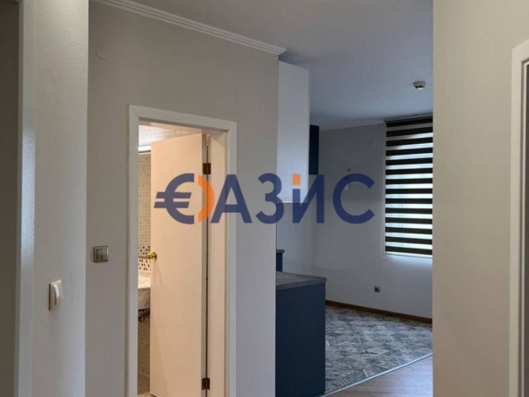 Тристаен апартамент в к.к. Слънчев бряг - 83 кв.м за 1139 €/кв.м - Снимка #1