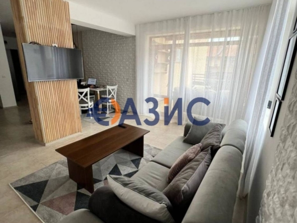 Тристаен апартамент в Свети Влас - 131 кв.м за 1031 €/кв.м - Снимка #1