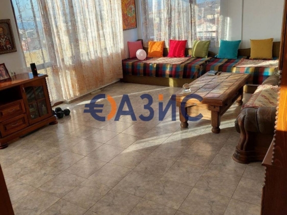 Двустаен апартамент в с. Твърдица, Област Бургас - 82 кв.м за 1333 €/кв.м - Снимка #1