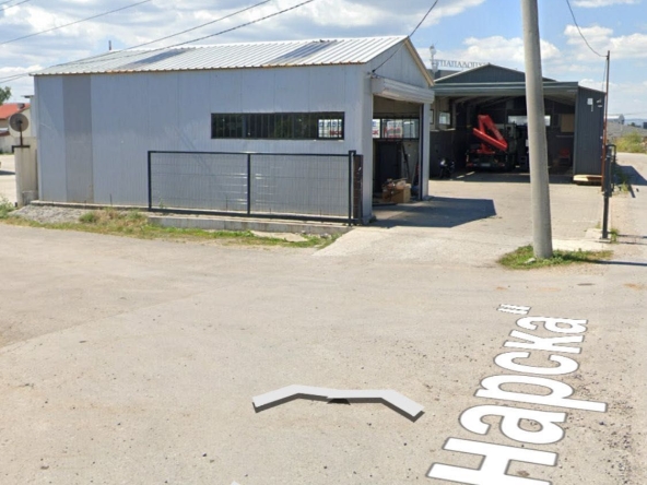 Дава се под наем Промишлена сграда в София, Витоша - 300 кв.м за 3825 € - Снимка #1