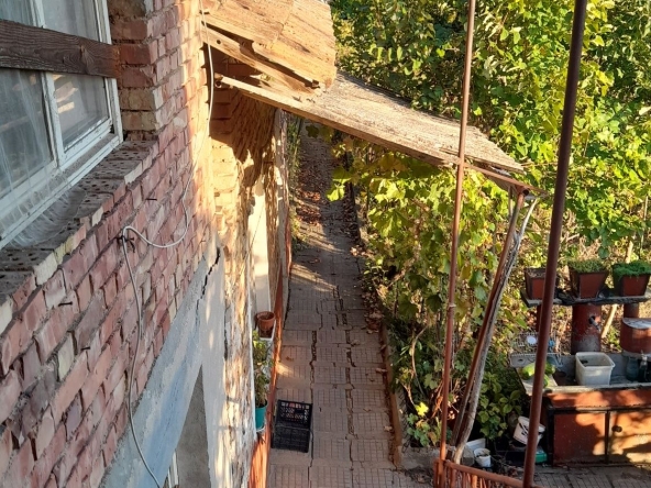 Къща в с. Михалци, Област Велико Търново - 800 кв.м за 26 €/кв.м - Снимка #1