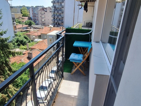 Дава се под наем Едностаен апартамент в Варна, Христо Ботев - 30 кв.м за 331.5 € - Снимка #1