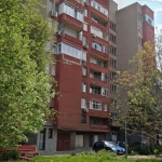 Дава се под наем Тристаен апартамент в Пазарджик, Център - 83 кв.м за 214.2 € - Снимка #1