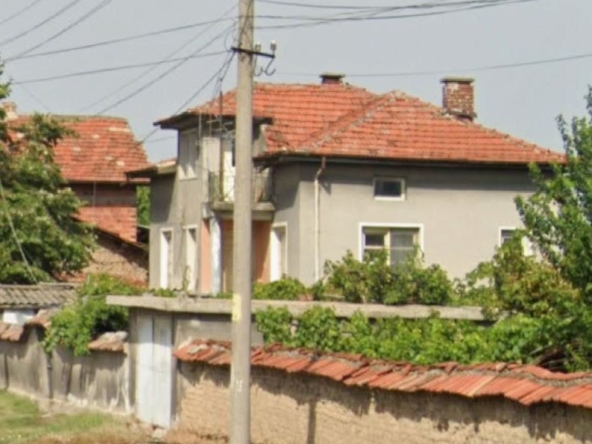 Къща в с. Говедаре, Област Пазарджик - 160 кв.м за 438 €/кв.м - Снимка #1