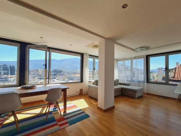 Дава се под наем Мезонет в София, Хладилника - 193 кв.м за 1780 € - Снимка #1