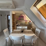 Дава се под наем Двустаен апартамент в Варна, Център - 86 кв.м за 598.23 € - Снимка #1