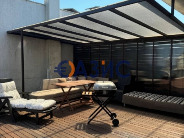 Четиристаен апартамент в Обзор - 215 кв.м за 415 €/кв.м - Снимка #1
