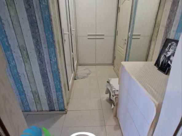 Дава се под наем Двустаен апартамент в Варна, Цветен квартал - 54 кв.м за 119000 € - Снимка #1