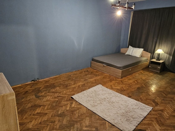 Дава се под наем Двустаен апартамент в Плевен, Сторгозия - 70 кв.м за 348.84 € - Снимка #1