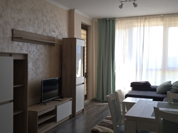 Дава се под наем Двустаен апартамент в Пловдив, Тракия - 67 кв.м за 498.27 € - Снимка #1