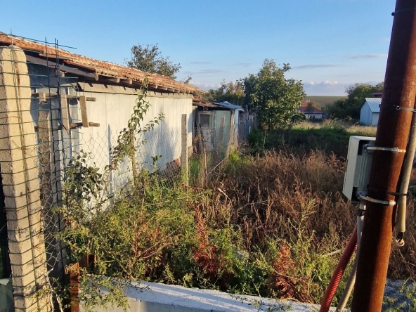 Парцел в с. Полковник Ламбриново, Област Силистра - 1000 кв.м за 17 €/кв.м - Снимка #1