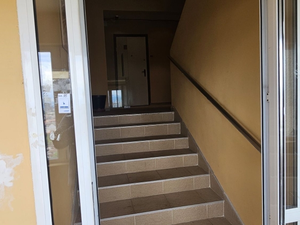 Дава се под наем Двустаен апартамент в София, Красно село - 75 кв.м за 663 € - Снимка #1