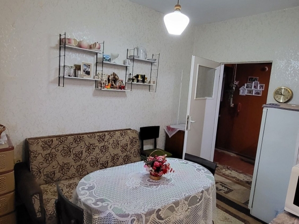 Тристаен апартамент в Варна, Кайсиева градина - 80 кв.м за 1313 €/кв.м - Снимка #1