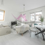 Дава се под наем Двустаен апартамент в Варна, Център - 78 кв.м за 1097.01 € - Снимка #1