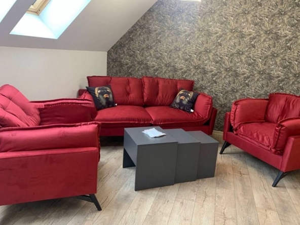 Дава се под наем Двустаен апартамент в София, Обеля 2 - 130 кв.м за 650 € - Снимка #1