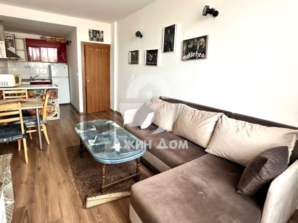 Двустаен апартамент в к.к. Слънчев бряг - 57 кв.м за 591 €/кв.м - Снимка #1