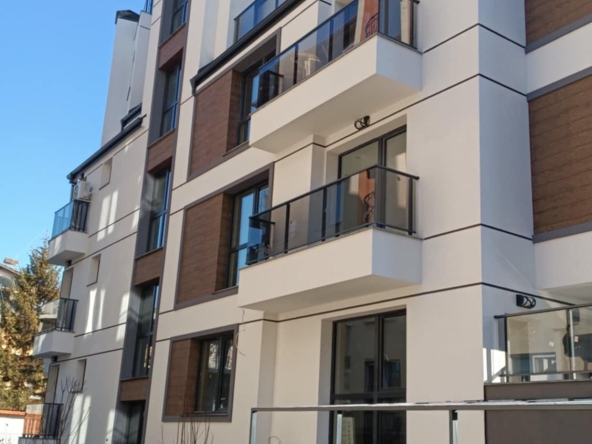 Дава се под наем Склад в София, Подуяне - 33 кв.м за 300 € - Снимка #1