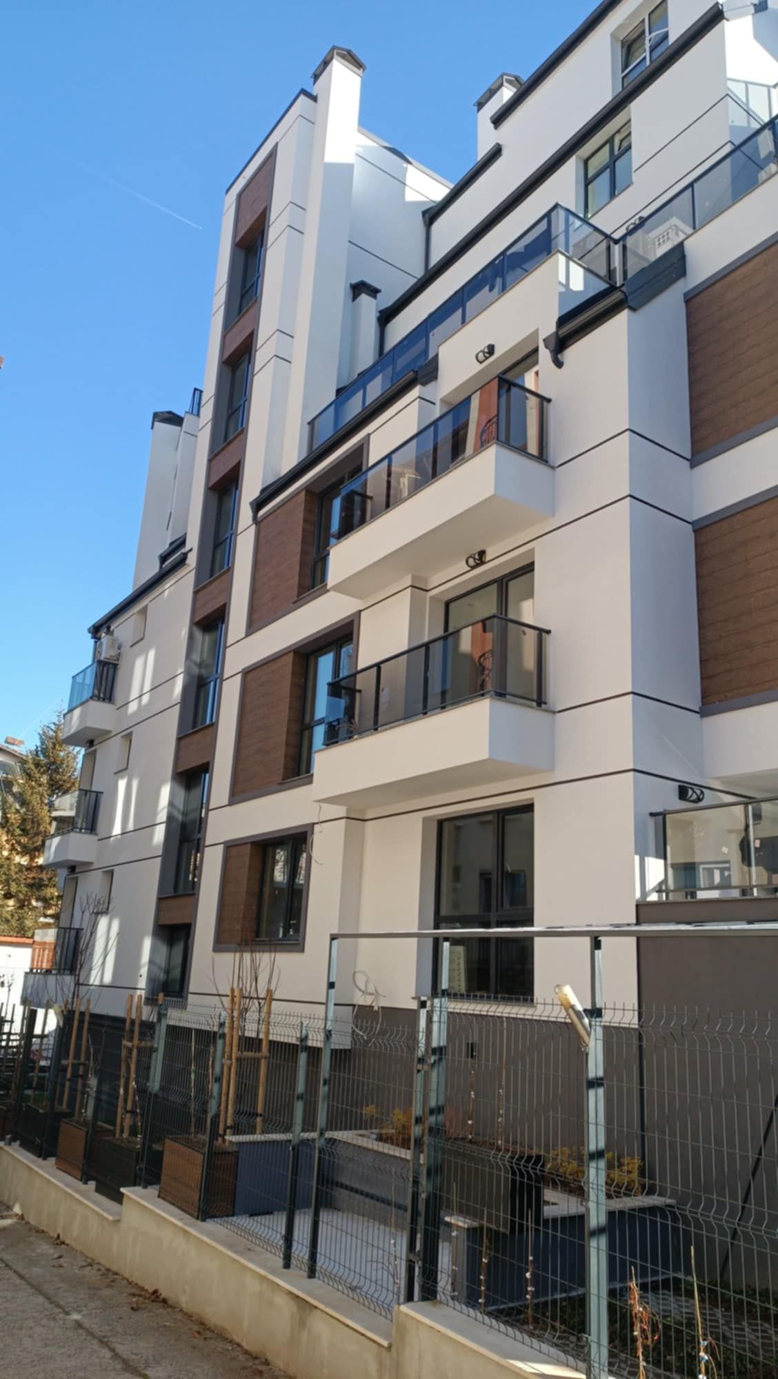 Дава се под наем Склад в София, Подуяне - 33 кв.м за 300 € - Снимка #1