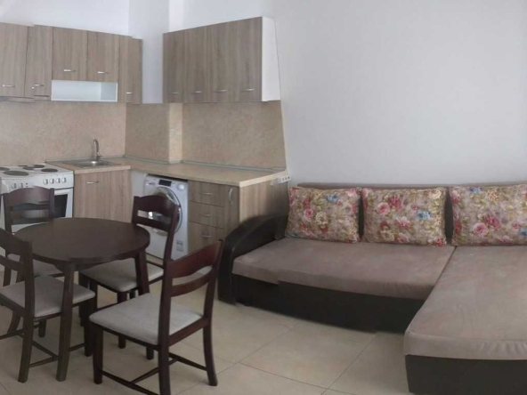 Дава се под наем Двустаен апартамент в Пловдив, Каменица 2 - 35 кв.м за 298.86 € - Снимка #1