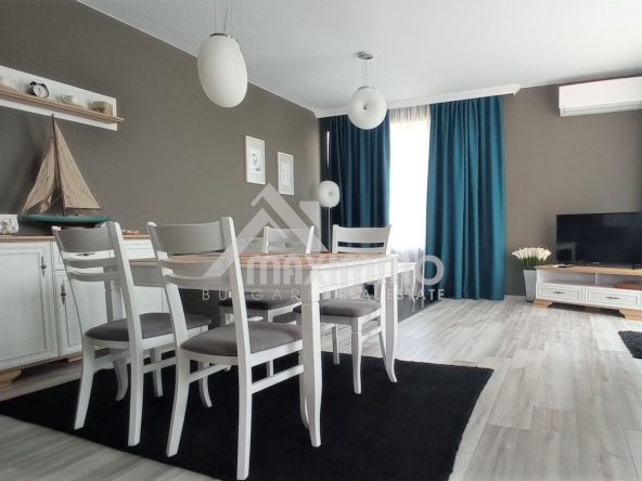 Къща в Балчик - 266 кв.м за 903 €/кв.м - Снимка #1