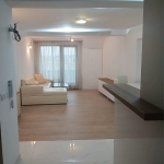 Дава се под наем Двустаен апартамент в София, Оборище - 76 кв.м за 880 € - Снимка #1