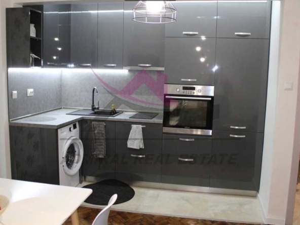 Дава се под наем Тристаен апартамент в Варна, Нептун - 75 кв.м за 620 € - Снимка #1