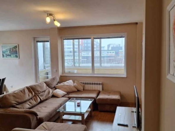 Дава се под наем Двустаен апартамент в София, Витоша - 87 кв.м за 647.19 € - Снимка #1