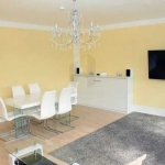 Дава се под наем Тристаен апартамент в Пловдив, Център - 88 кв.м за 234.6 € - Снимка #1