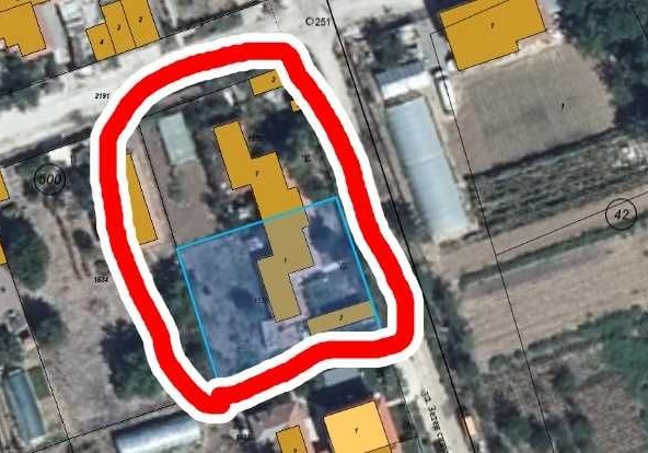 Къща в с. Калипетрово, Област Силистра - 300 кв.м за 366 €/кв.м - Снимка #1