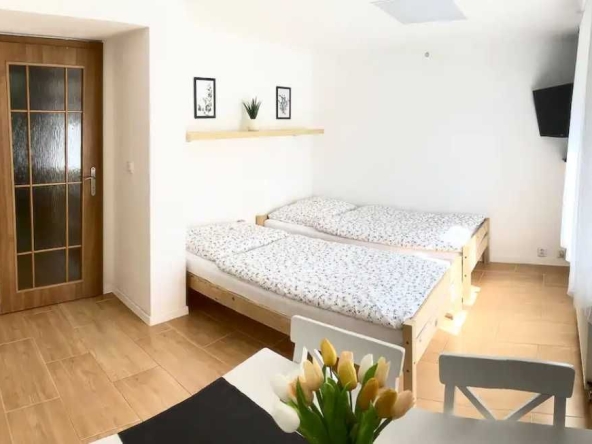 Дава се под наем Двустаен апартамент в Пловдив, Тракия - 58 кв.м за 260.1 € - Снимка #1